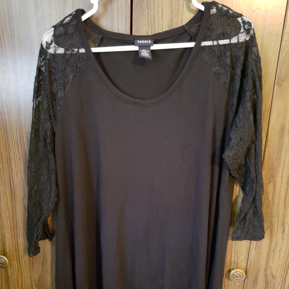 Torrid size 1 top